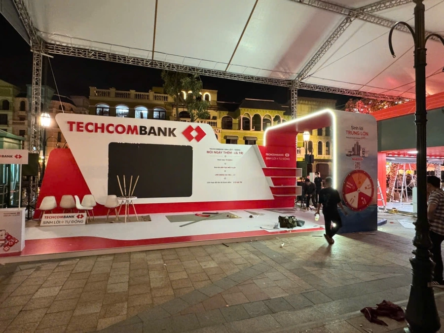 Gian hàng triển lãm hoàn thiện tại Đông Anh với bố cục đẹp và thu hút khách tham quan